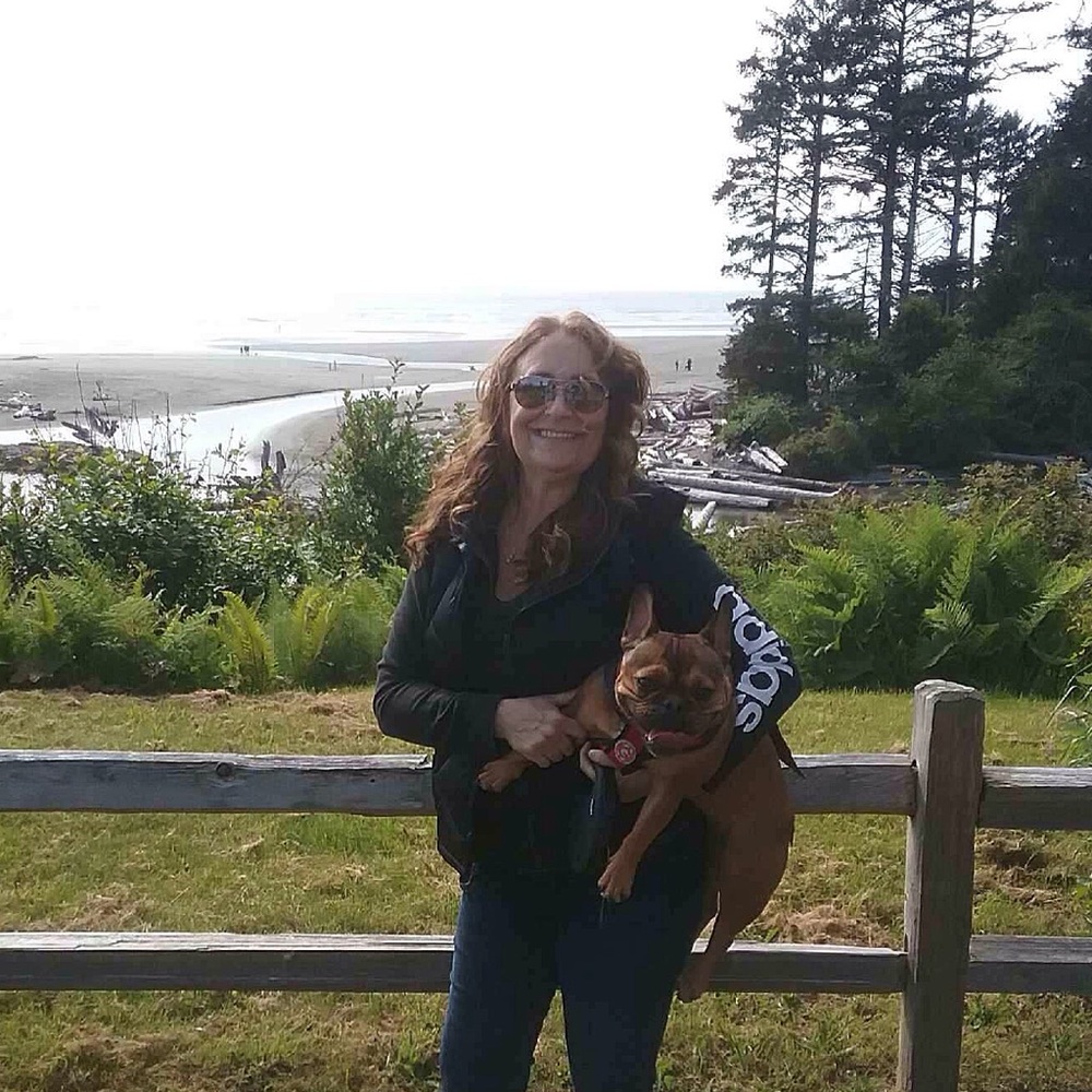 Meet your Posher, Becki